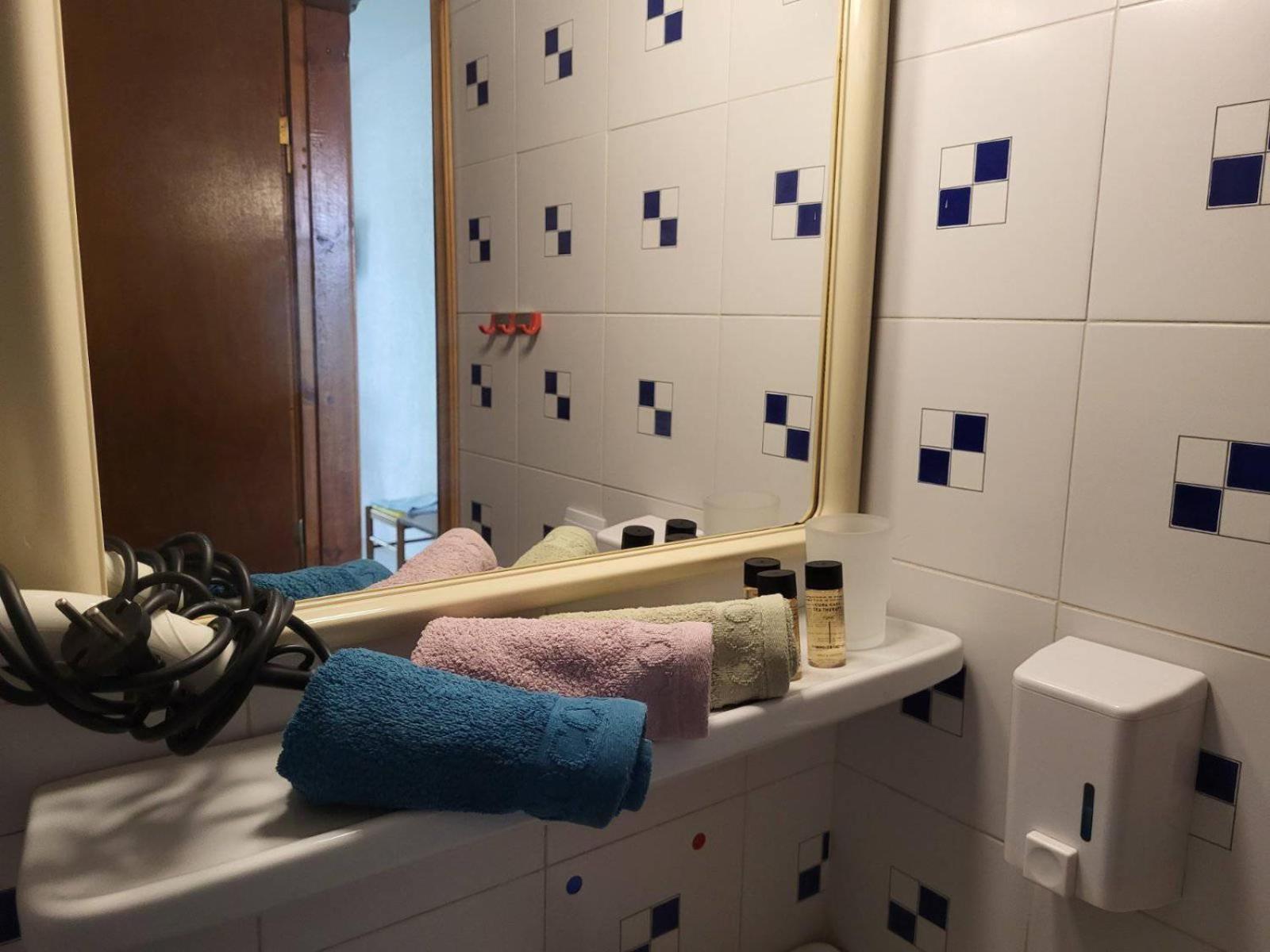 Hotel Agni -Enoikiazomena Diamerizmata Kallithea  エクステリア 写真
